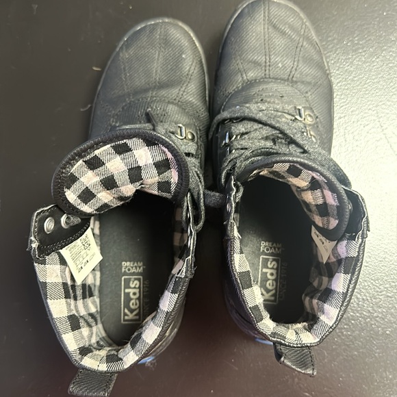 Keds Waterproof Scout Boot/Sneaker Size W 8.5 Black and Plaid - Picture 6 of 6